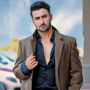 Roman Khan itsromankhan