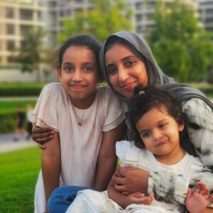 simply dubai mom